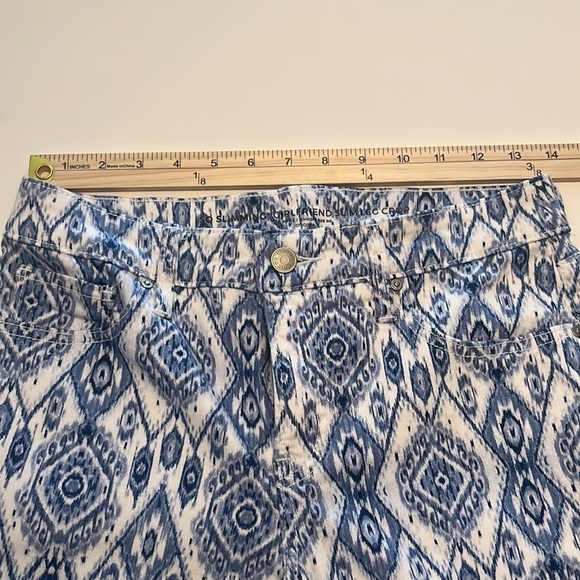 Chico’s So Slimming Diamond-Print Girlfriend Crops Size 2 - Picture 4 of 9